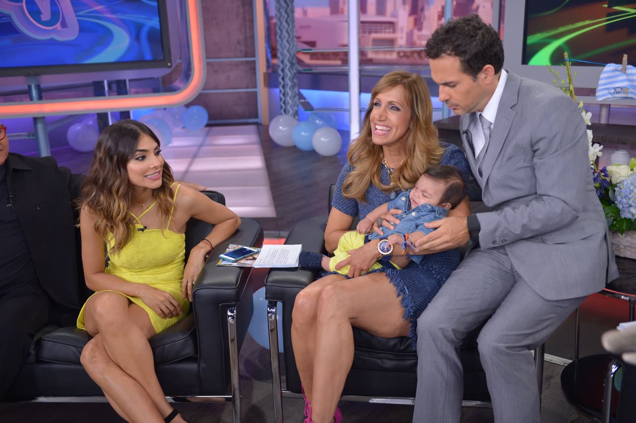 Con apenas cuatro meses de nacido, Ale presentó a su pequeño retoño por primera vez en televisión en El Gordo y la Flaca.