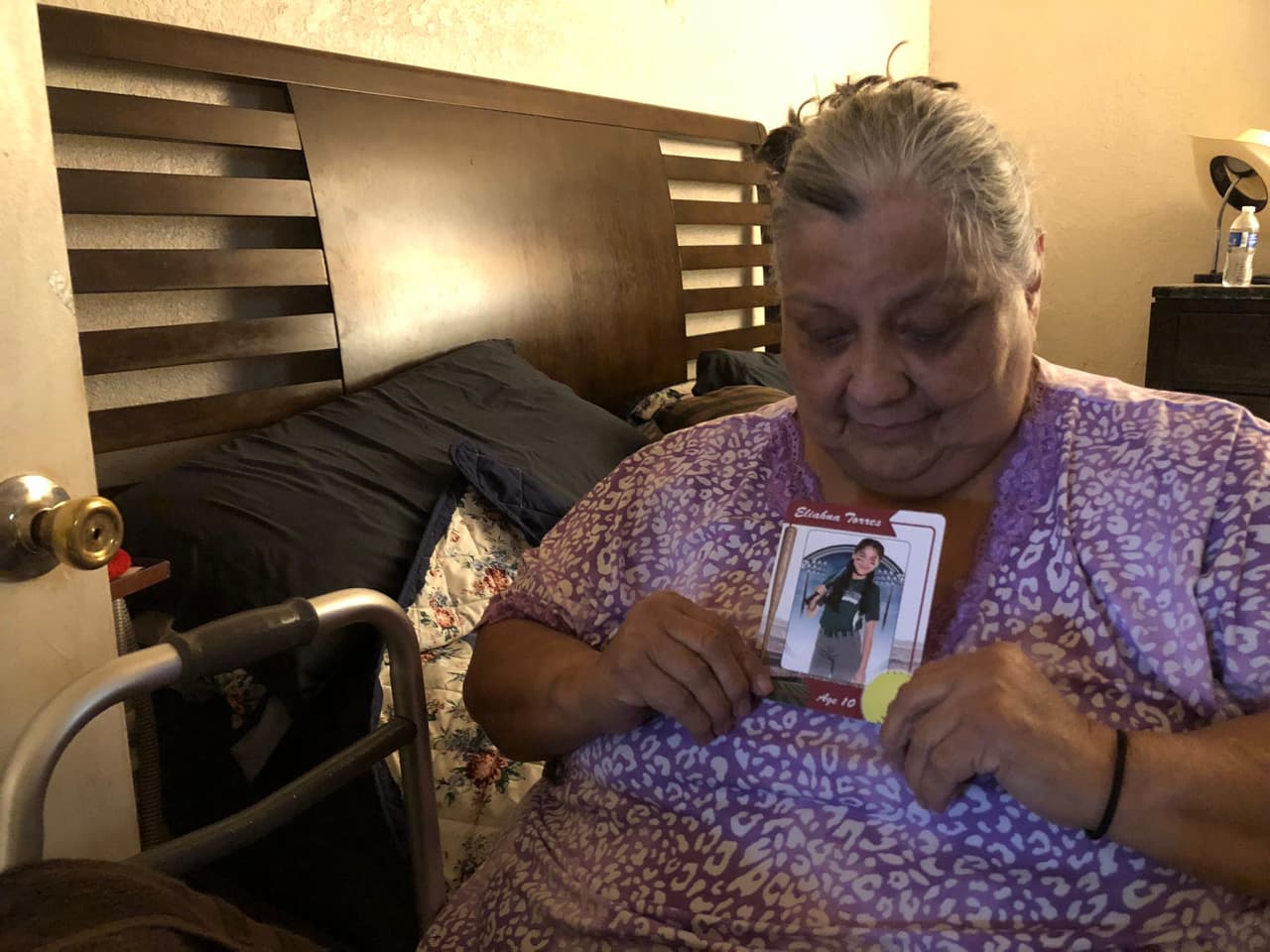 <b>Eva Angelina Cabrales</b>, la abuela de 
<b>Eliahna Torres</b>, confesó a Univision 41 que está enojada y exige respuestas a las autoridades sobre el tiroteo masivo que le arrebató la vida a su nieta.