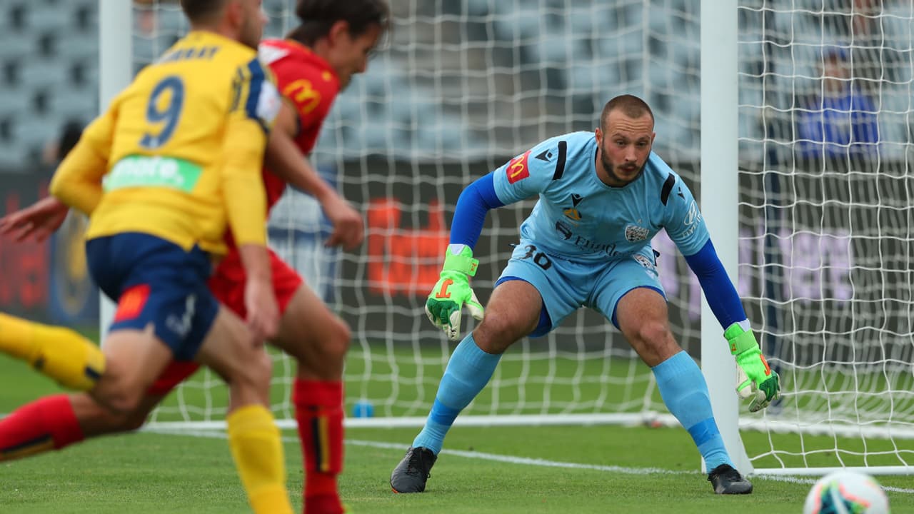 Portero abandona el futbol por las artes marciales mixtas