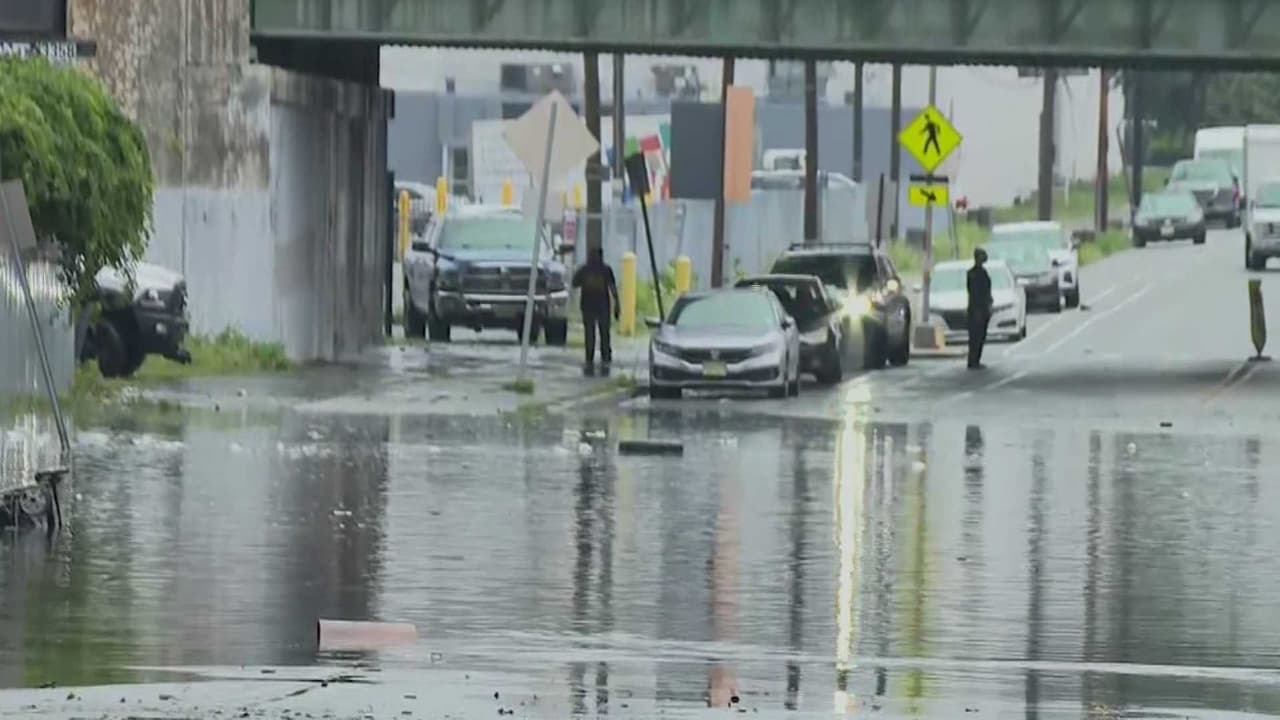 Al menos 20 personas rescatadas debido a las inundaciones repentinas en Paterson, Nueva Jersey