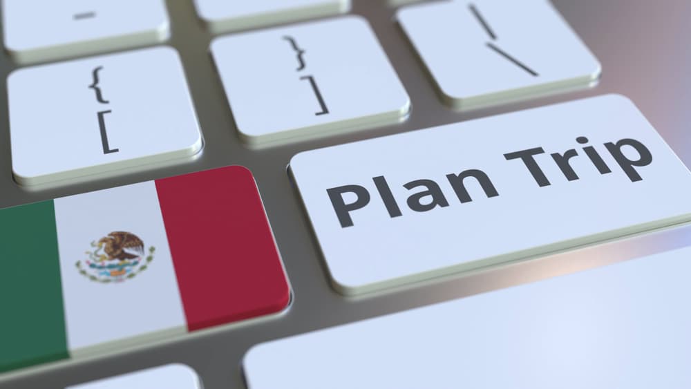 Hacia mediados de mes, podrás realizar un viaje, tal vez no físicamente, pero sí empiezas a prepararlo y será muy bueno, porque a partir de ahora lo que estaba trabado que no funcionaba, empieza a resolverse. 
<br>