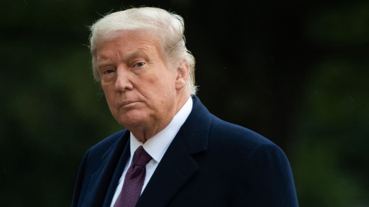 Trump sigue sin aclarar su posición sobre los supremacistas blancos: la Casa Blanca dice que sí los denunció