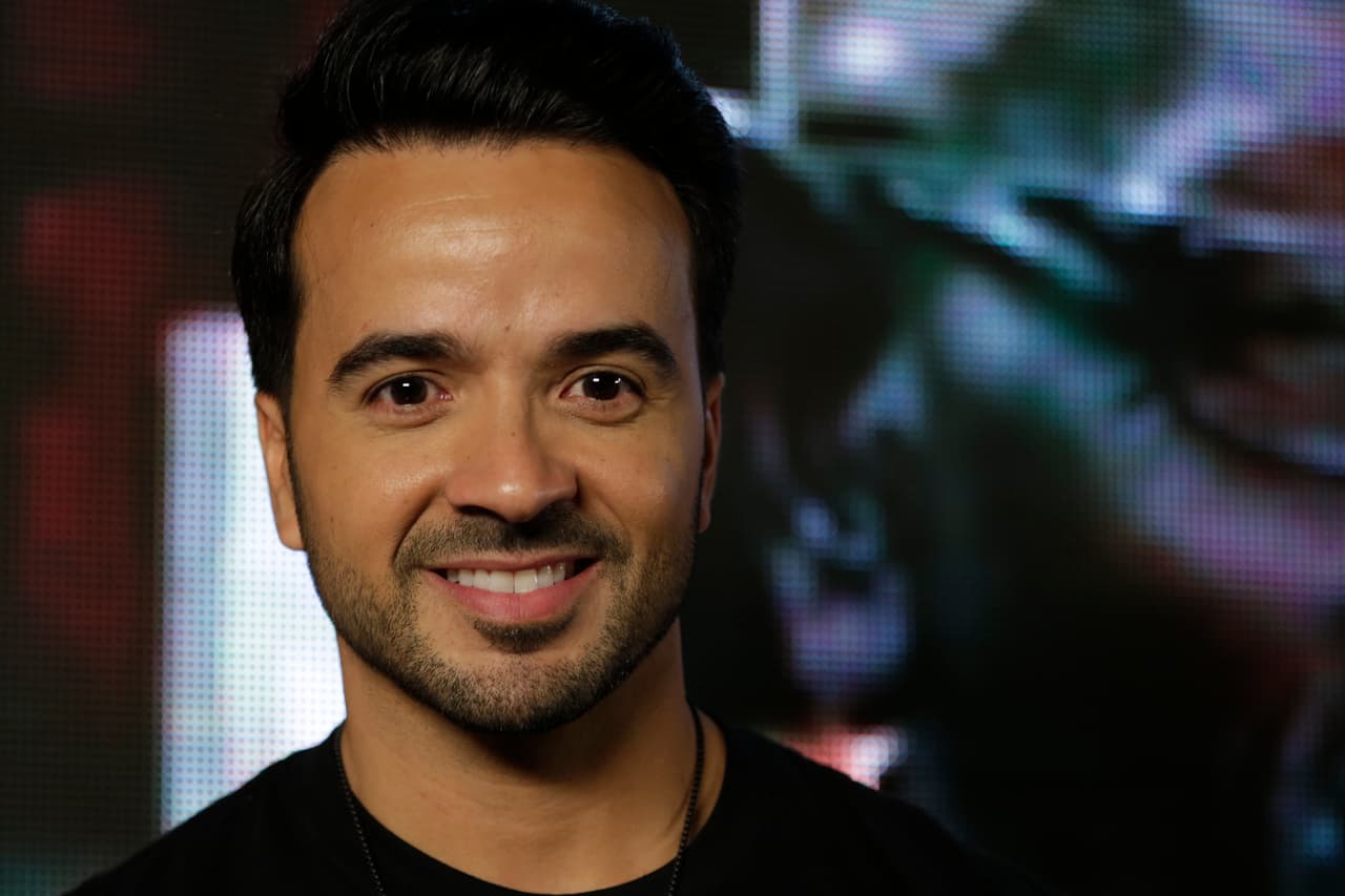 Luis Fonsi announces that he's coming to San Antonio