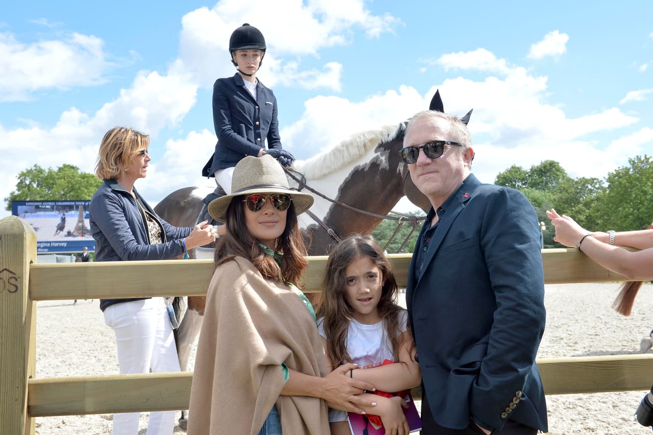 Se trata de Mathilde Pinault, la hija de 16 años de Francois Henri-Pinault y Dorothée Lepére.