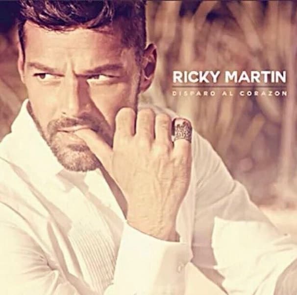 <span class="cms-h3-H3"><b>Ricky Martin. </b></span>
<b><h3 class="cms-h3-H3">Nominaciones: 2</h3> ¿A qué está nominado? </b> Artista Masculino del Año Pop / Rock y Colaboración del Año Urbano por "Que Se Sienta El Deseo".