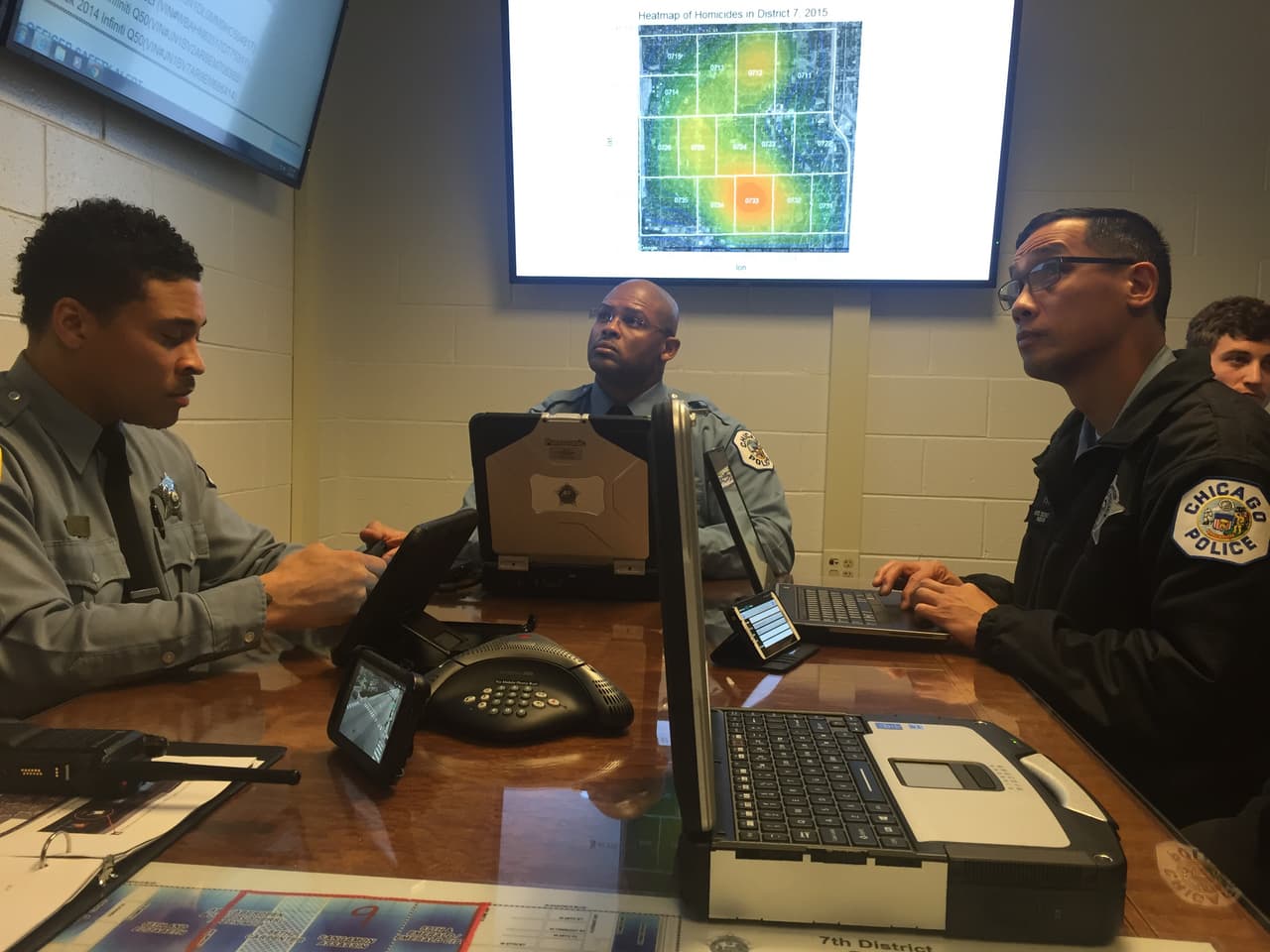 La policía de Chicago y el ayuntamiento presentaron este viernes dos nuevas herramientas para combatir la violencia en la ciudad.