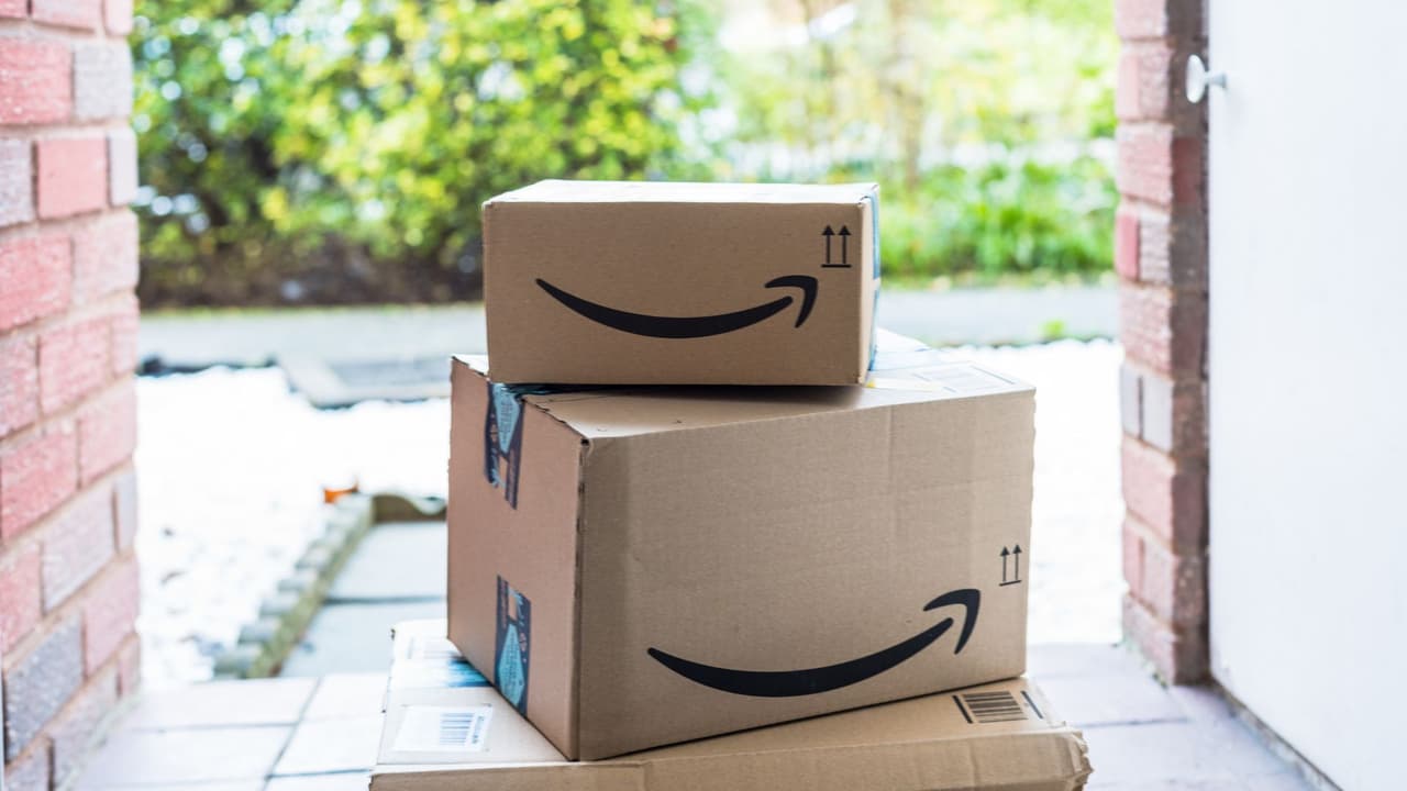 Considere usar un casillero de Amazon para las entregas de Amazon. 
<br>