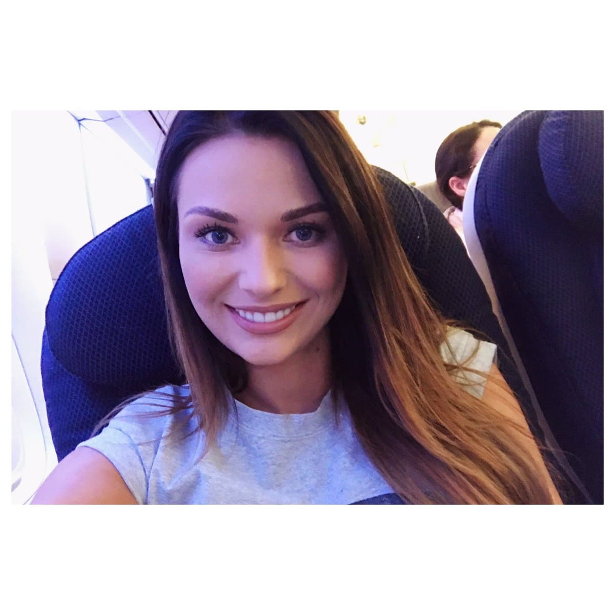 Además, le fascina el chocolate y la comida de su madre.