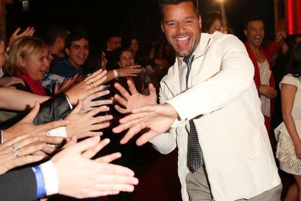 Sigue consintiendo a sus fans.