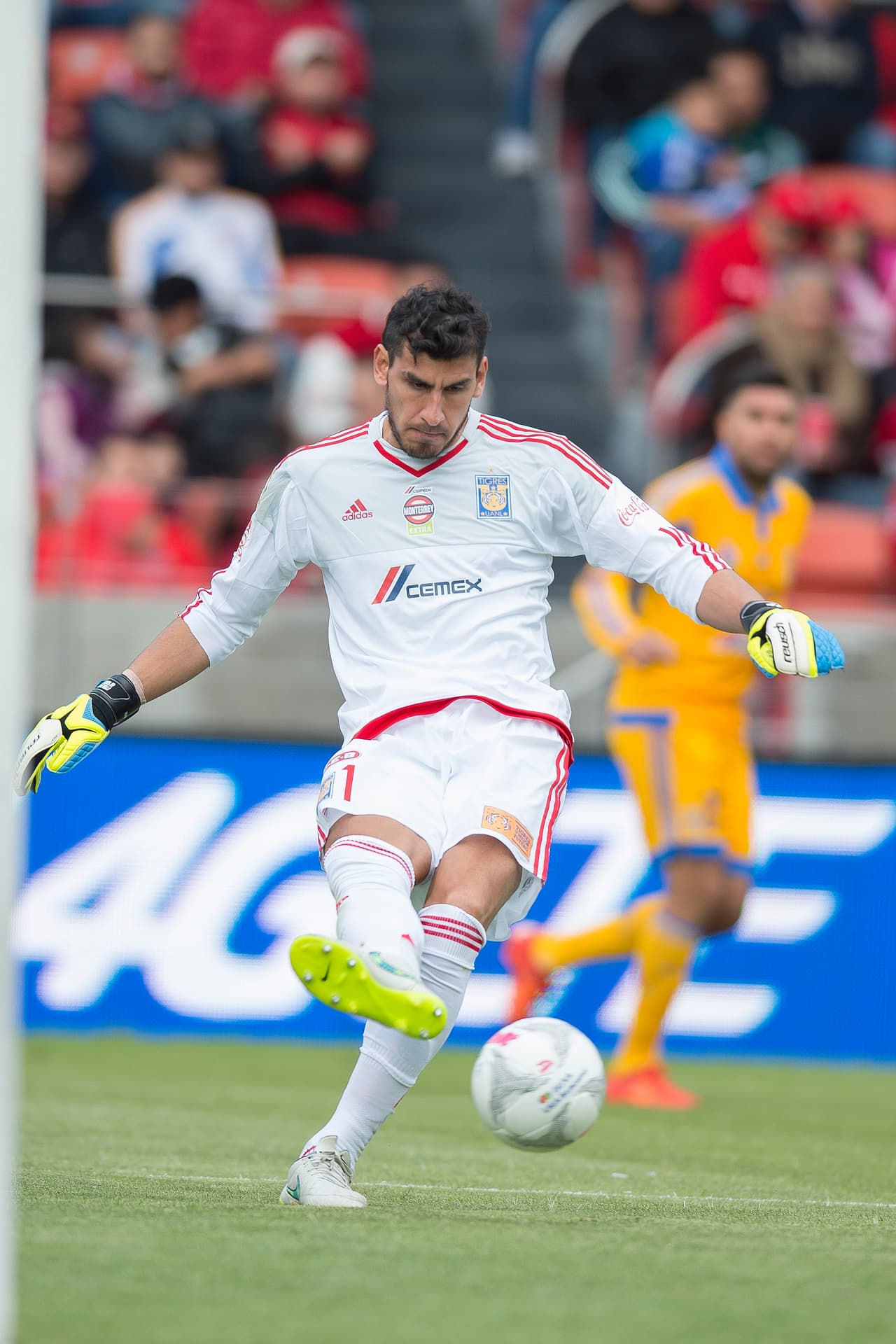 Nahuel Guzmán: "Para mejorar, Tigres debe arriesgar más"