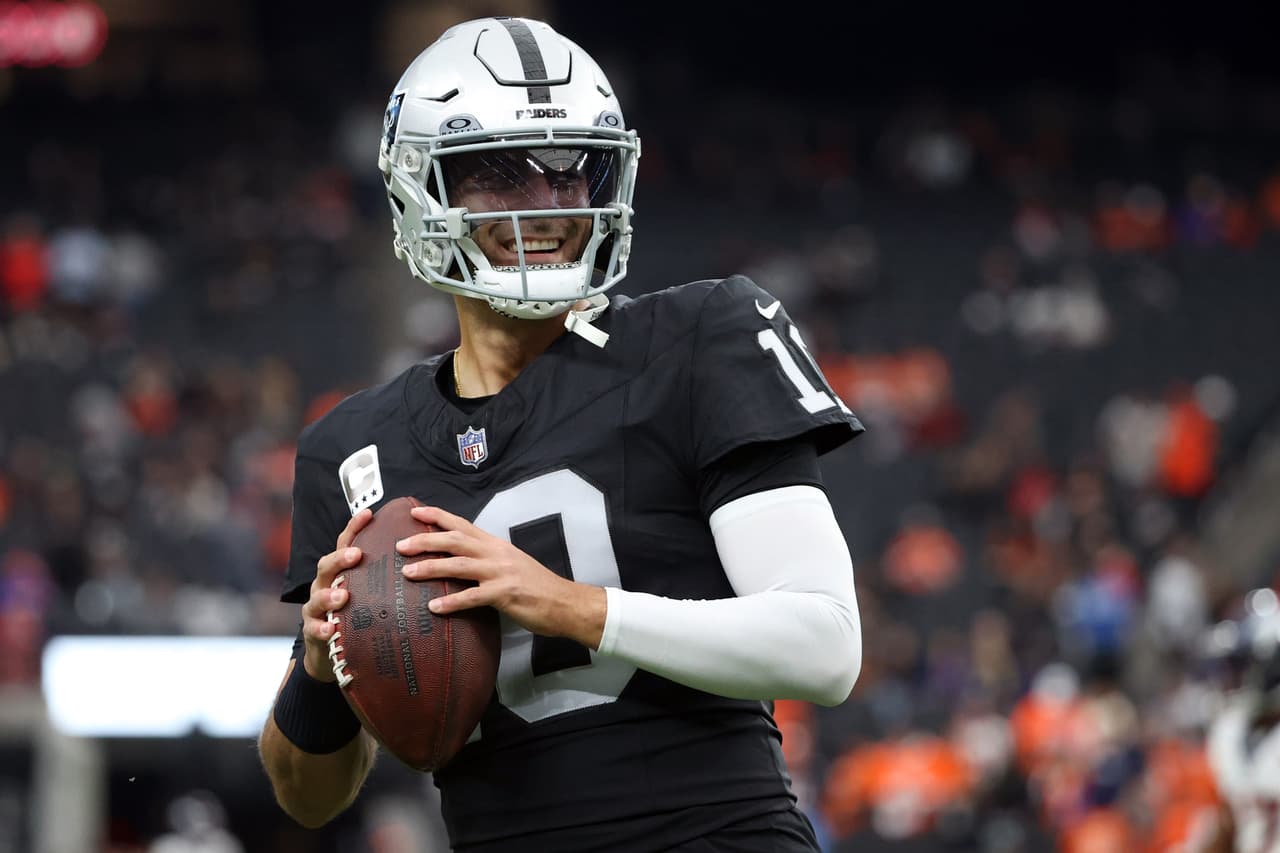 Jimmy Garoppolo jugará con Los Angeles Rams en la NFL 2024