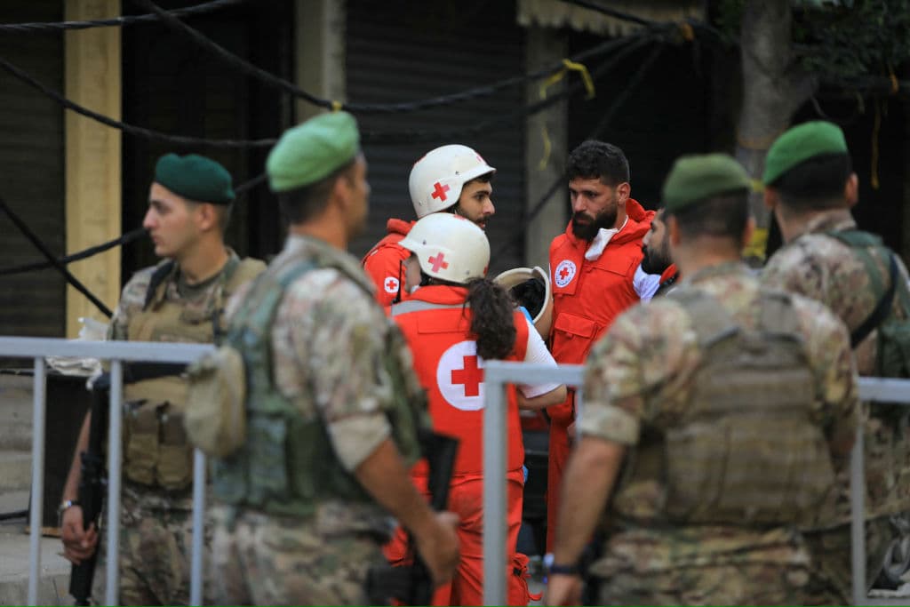 Qué busca Israel con la escalada contra Hezbollah en Líbano pese a ya estar en guerra con Hamas en Gaza