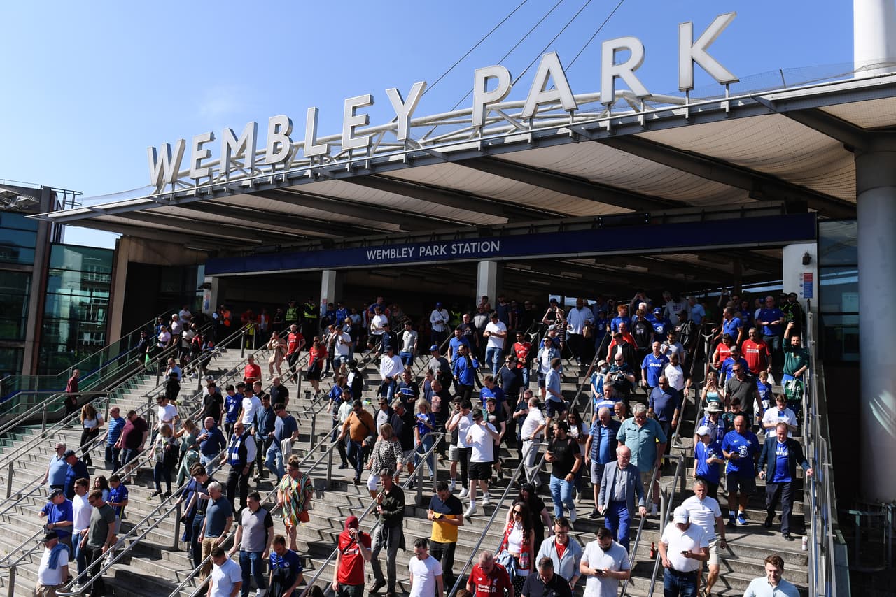 Liverpool derrotó en penales (6-5) al Chelsea tras empatar 0-0 en el tiempo regular para levantar la octava FA Cup de su historia en Wembley.