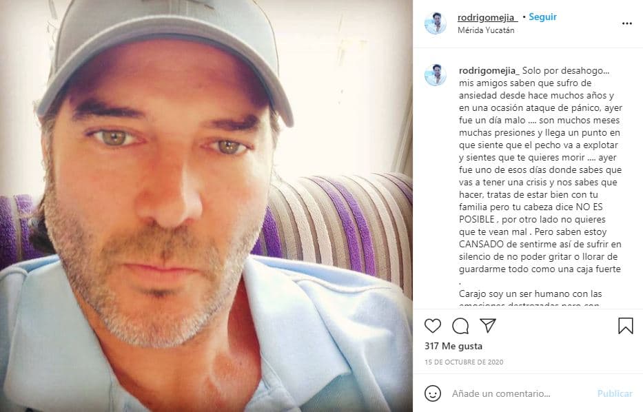En su mensaje se podía leer: "Por mi parte, estoy luchando por volver a tener una vida plena y feliz. Y, ¿sabes?, quizás el que está al lado tuyo necesita un abrazo, un beso, unas palabras o simplemente que lo escuchen. Por favor, ayúdalo. Somos tercos y no nos gusta hablar, pero es lo único bueno que podemos hacer".