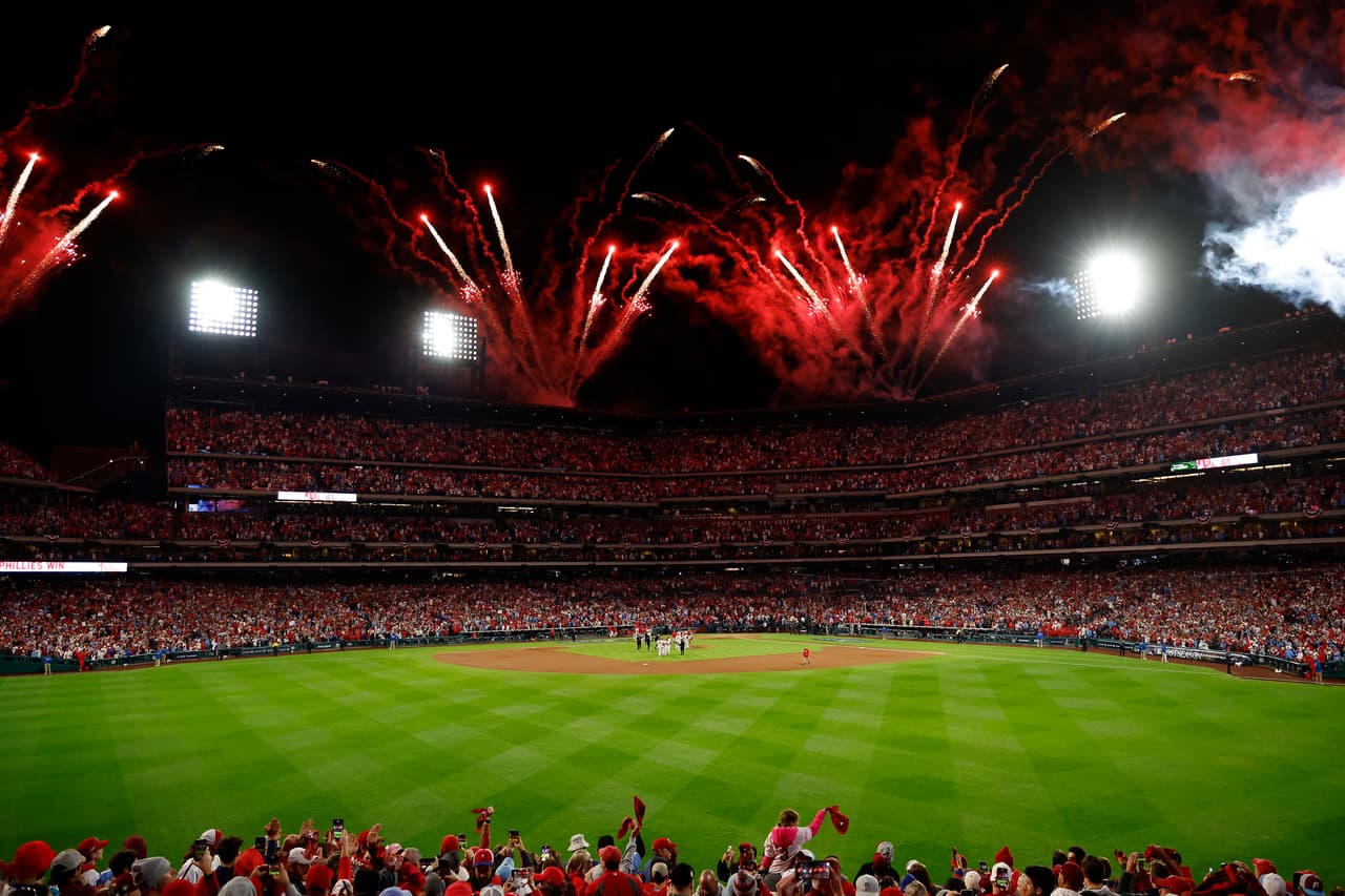 Juego 1: Phillies derrotan a los Diamondbacks 5-3 para tomar ventaja de 1-0 en la serie