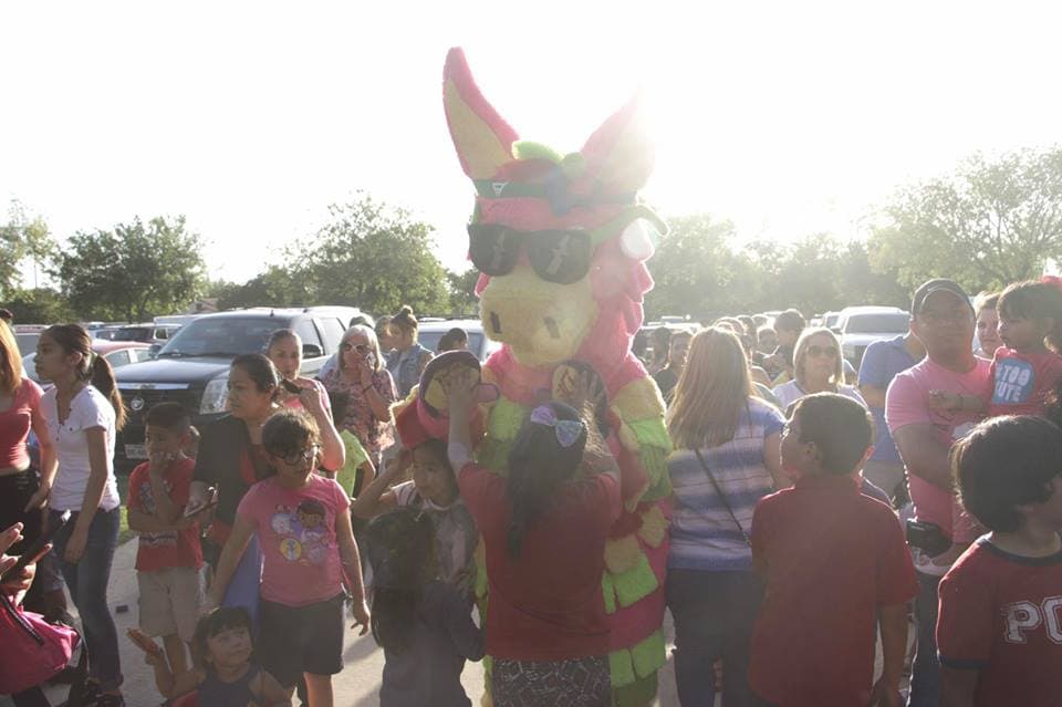 Hubo shows infantiles, brincolines y juegos mecánicos.