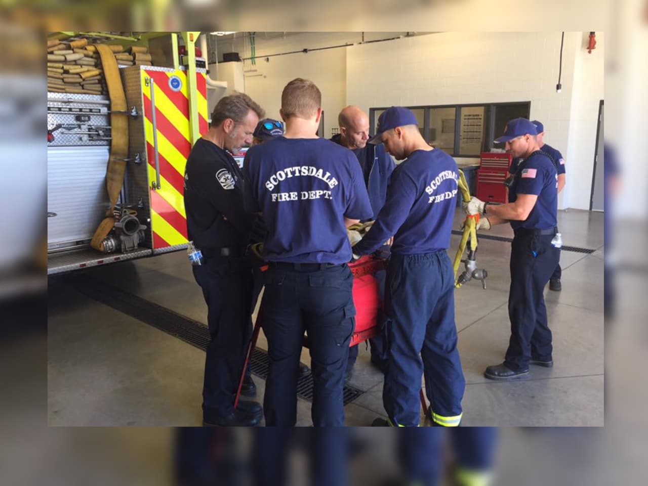 En aislamiento 3 bomberos y 2 paramédicos de Arizona tras estar en contacto con el segundo posible paciente de coronavirus