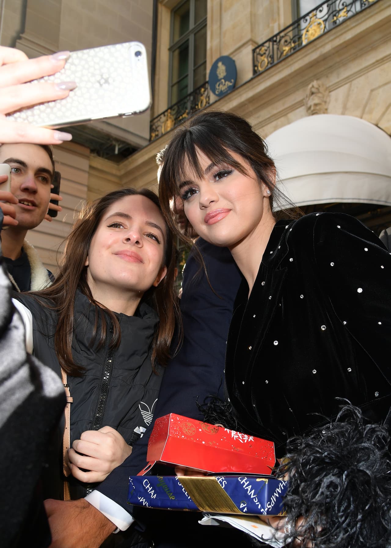 Luego, agregó las cualidades en las que se fija en una potencial pareja y cuáles son las actitudes que le disgustan en un hombre: "Me encanta 
<b>que sea gracioso</b>. No me gustan arrogantes. No me gustan presumidos".