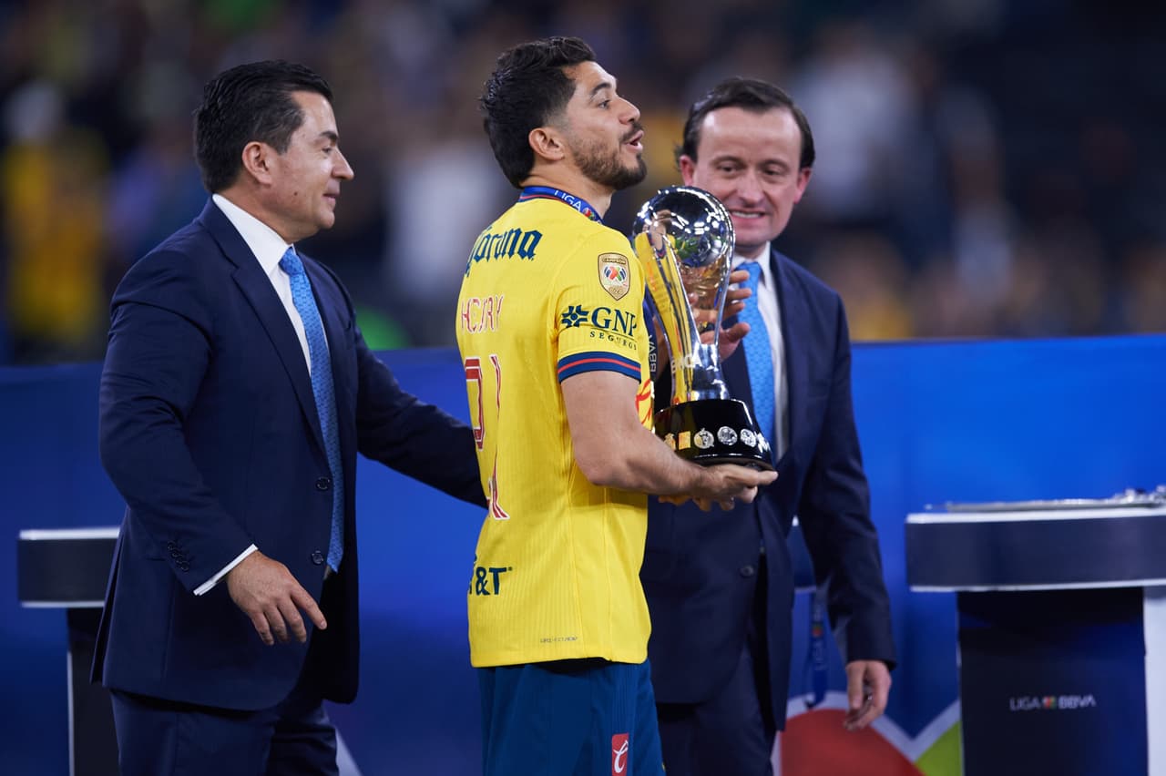 ¡La plática de Henry en el vestidor que encaminó al Tricampeonato!