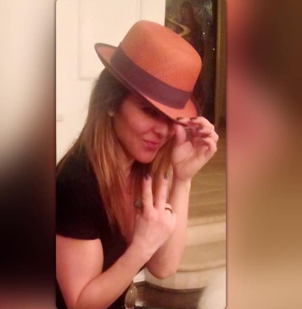 También usa algunos más formales para ocasiones especiales y se ve lindísima.