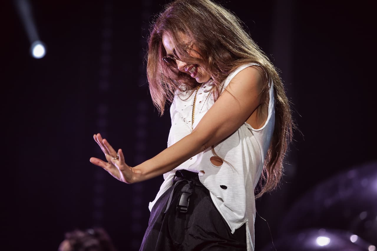 "Una vez canté un 
<i>medley</i> con algunos de mis éxitos (PLN 2010). 
<b>Me salió en el ensayo subirme al piano y le encantó a la producción y al final lo hice en el show. </b>Fue muy emotivo porque terminé entre la gente".