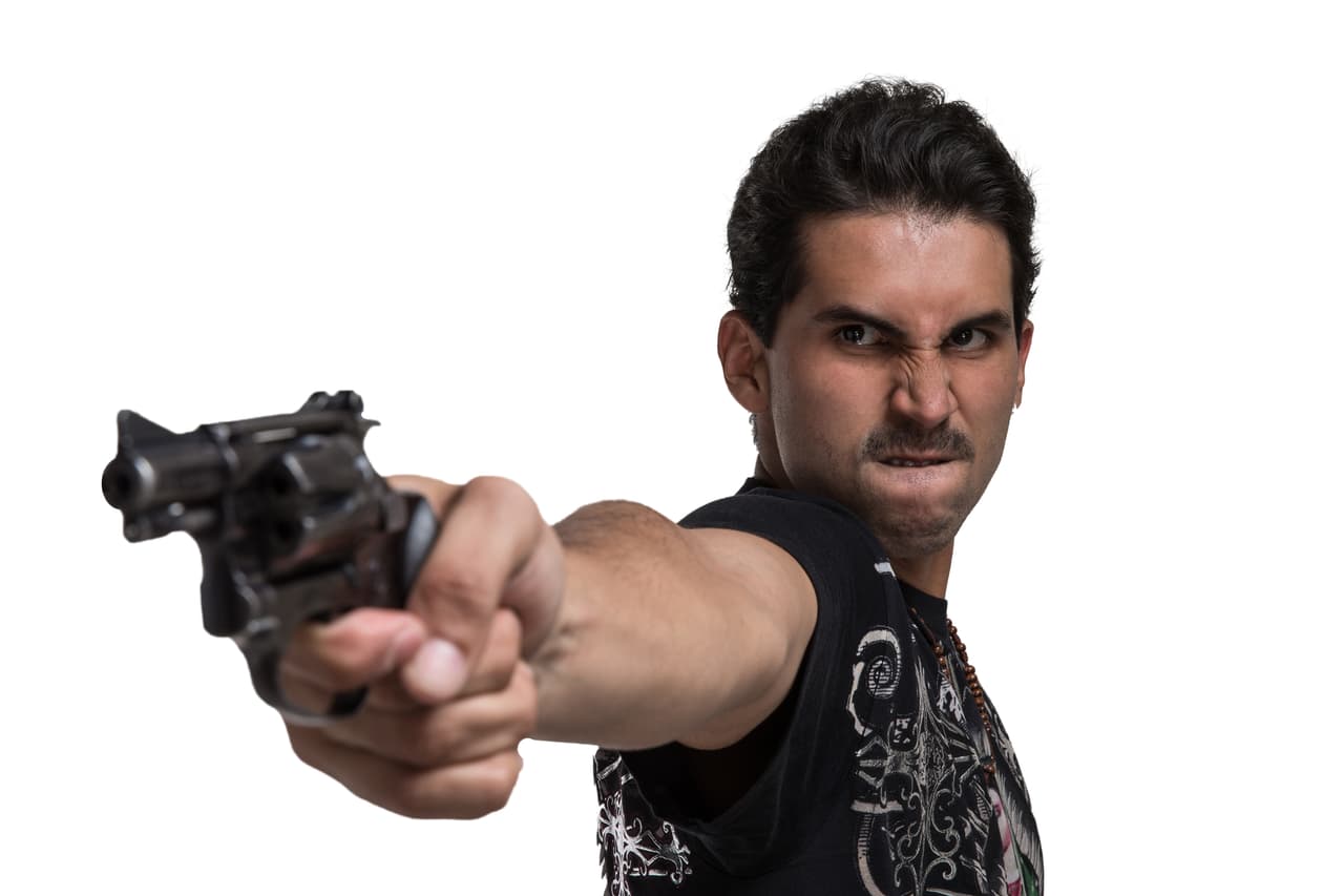 Y se convirtió en un sicario.