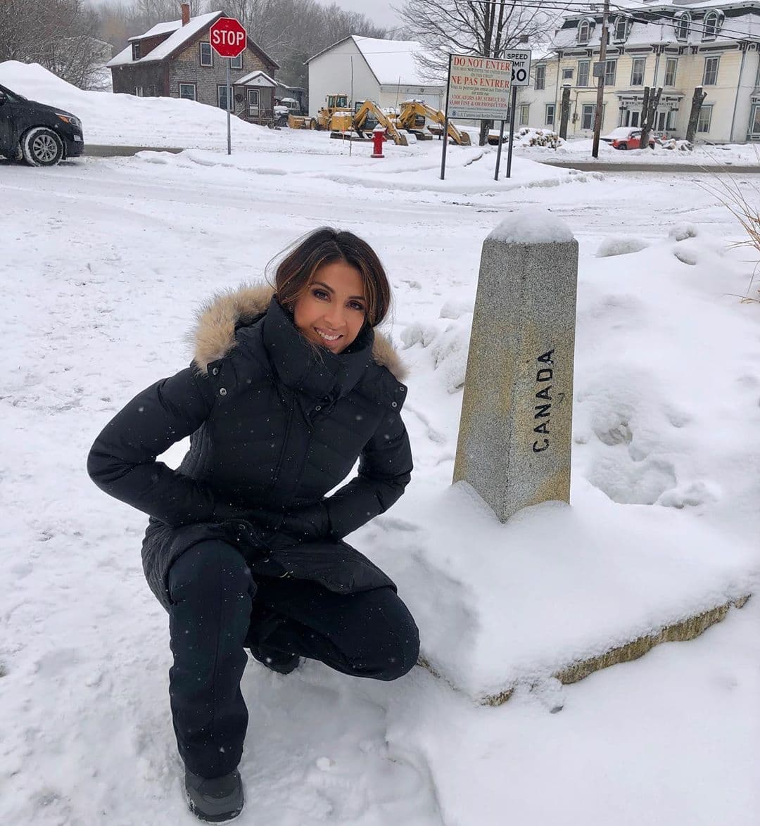 Bien abrigadita, Maity Interiano nos llevó a vivir 
<a href="https://www.univision.com/shows/despierta-america/la-otra-frontera-como-es-la-vida-de-un-inmigrante-latino-en-el-pueblo-canadiense-de-stanstead-que-delimita-con-eeuu-video">'El sueño canadiense'</a>.