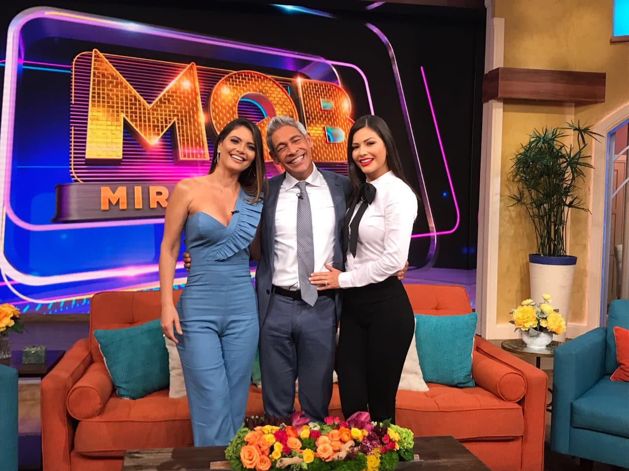 Chiqui se tuvo que despedir, pero prometió volver con más noticias de 'Mira Quién Baila'.