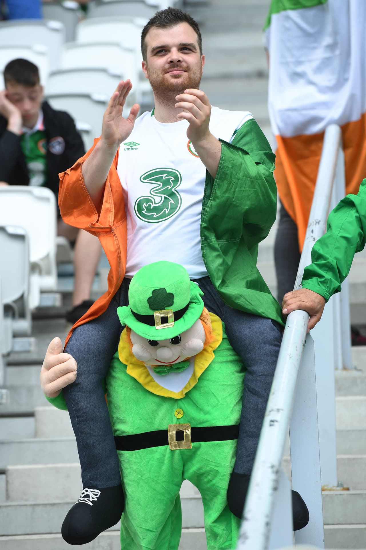 Los partidos entre Bélgica vs. Irlanda, Islandia vs. Hugría y Portugal vs. Austria tuvieron un ambiente digno de una revisada visual que a continuación te presentamos.