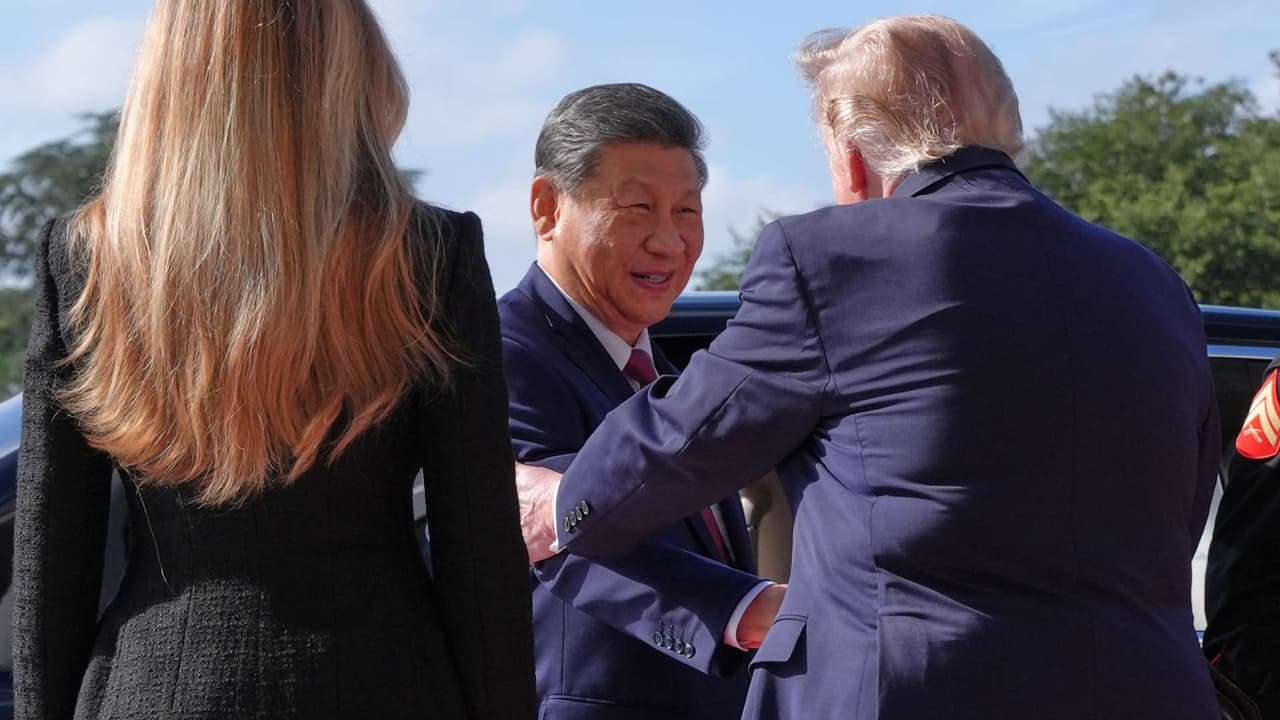Congresistas republicanos critican honores de la Casa Blanca a Xi Jinping antes de comicios