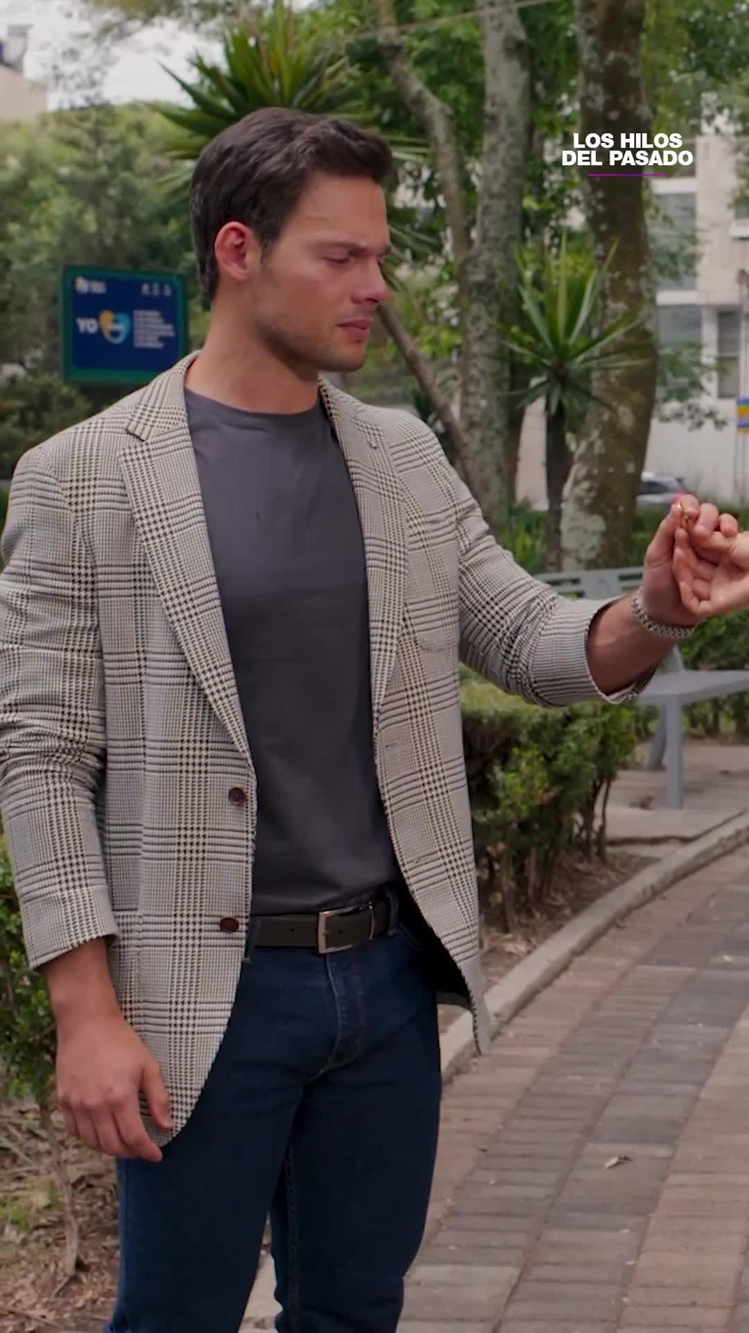 Te regreso todas tus promesas