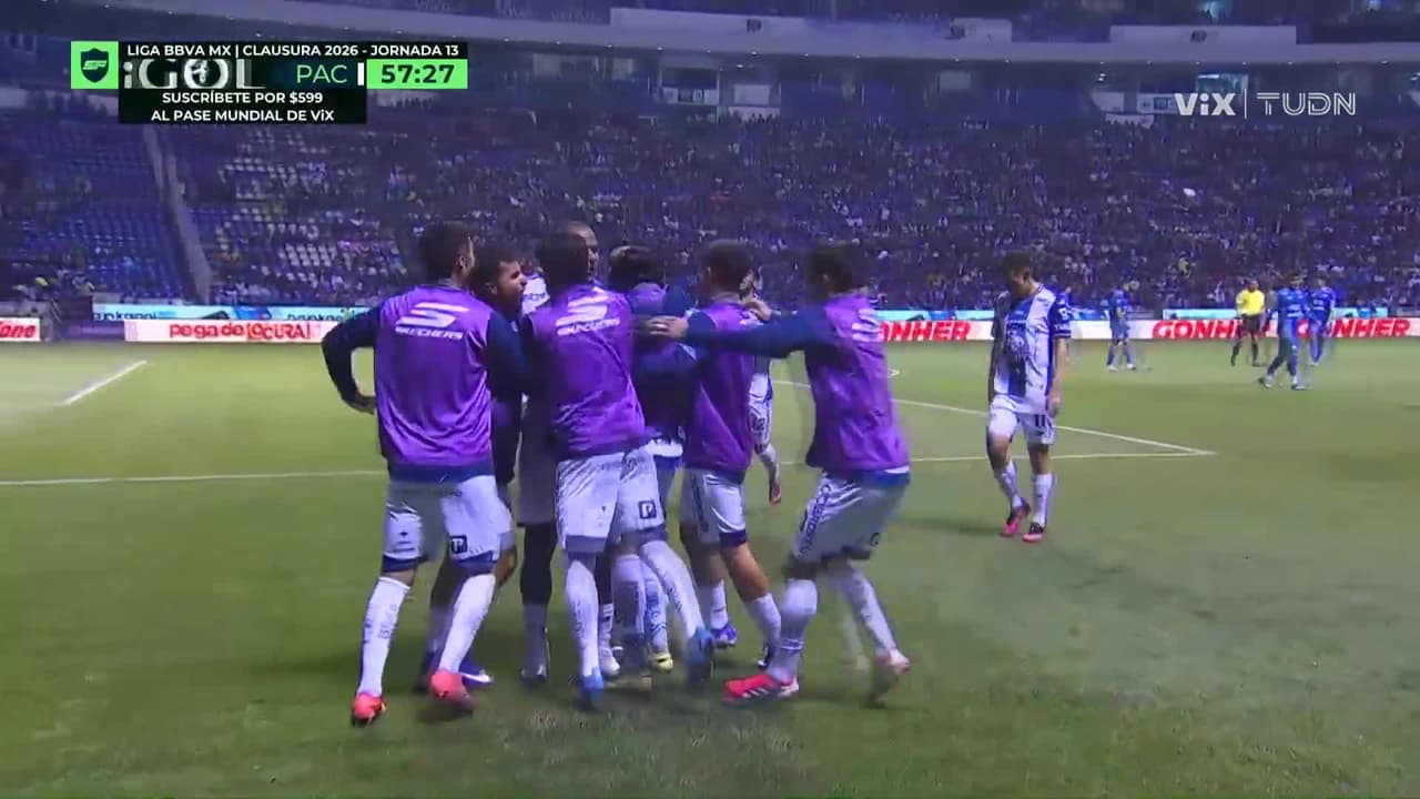 ¡Tienen que cerrar el Cuauhtémoc después de este golazo de Kenedy! Doblete enfermo