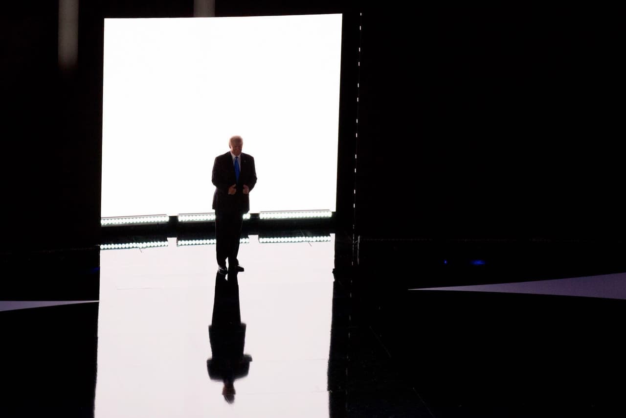 Una apariciòn teatral en el escenario del Q de Cleveland