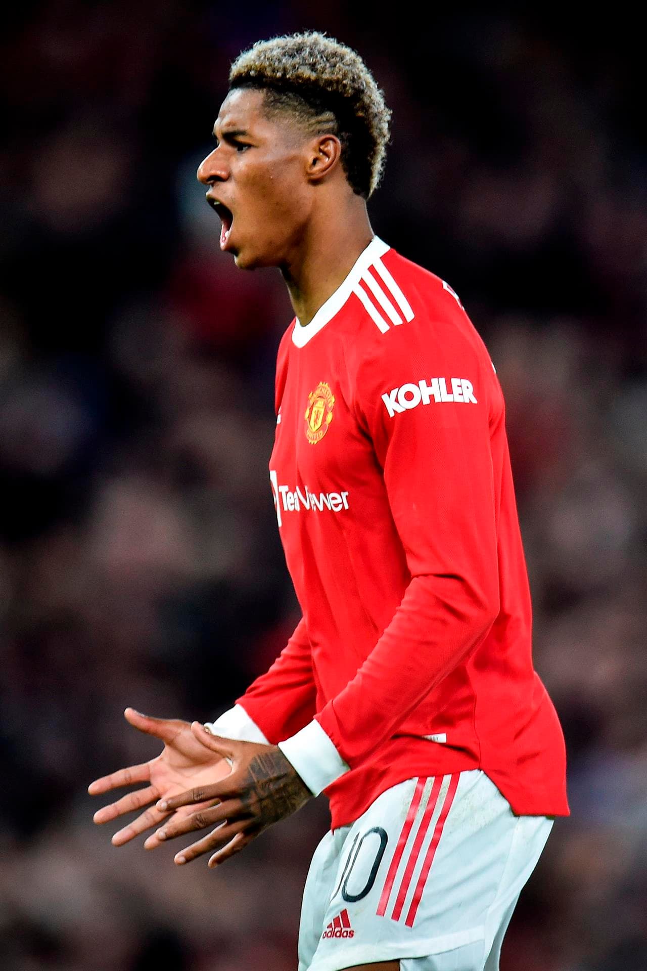 Manchester United remonta partido tras ir perdiendo por dos ante el Atalanta. Mario Pasalic y Merih Demiral le daban la ventaja a la visita durante la primera mitad del encuentro, pero Marcus Rashford, Harry Maguire y, por último, Cristiano Ronaldo, le dieron la victoria a los 'Red Devils' en la J3 de la Champions League.