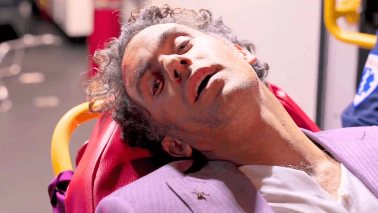 Alonso queda en estado crítico tras el incendio | Los Hilos del Pasado | Capítulo 56