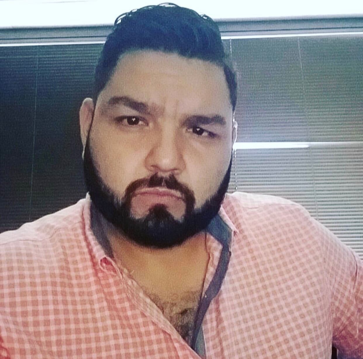 No hay duda que 
<a href="http://www.univision.com/temas/el-tambochi">El Tambochi</a> es un hombre muy serio.