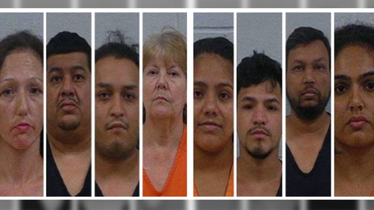 Arrestan a ocho personas que vendieron dulces y cigarrillos electrónicos con THC a menores de edad 