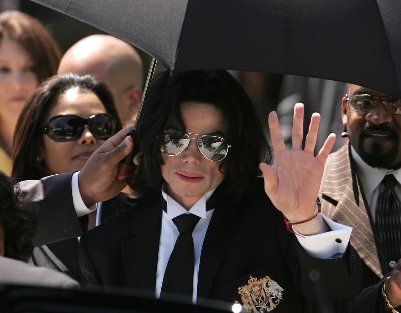 Algunos integrantes de la familia Jackson otorgaron una entrevista a la cadena E! para desmentir todo lo que 'Leaving Neverland' expone.