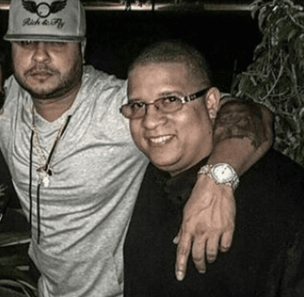 De acuerdo con información de la Agencia EFE, en 2008 Héctor Delgado, mejor conocido como Héctor 'El Father', fue acusado de originar un tiroteo en Puerto Rico.