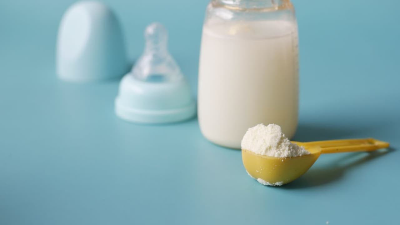Bebé de Pensilvania, entre los afectados por brote de botulismo ligado a fórmula infantil