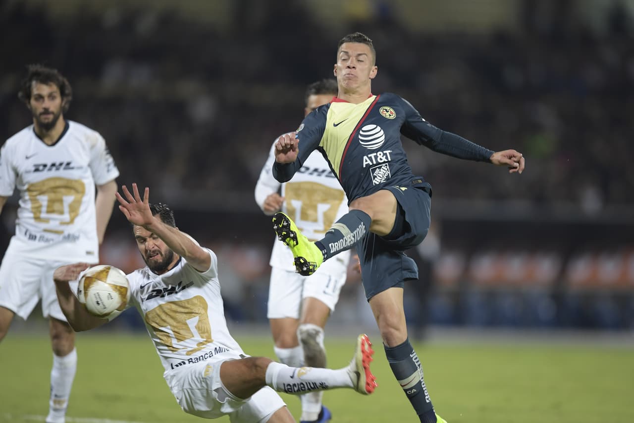 Andrés Iniestra: 7. El medio ofensivo tuvo un juego discreto, aunque sí fue factor para que Pumas recuperara la posesión del balón en todo el complemento.