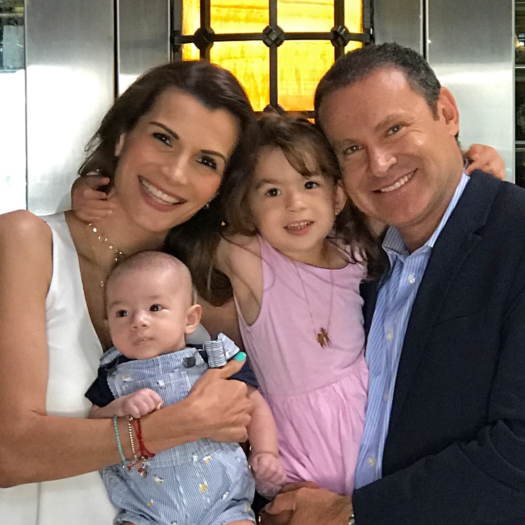 Michelle y Liam llegaron a inundar de amor y risas el hogar de Alan Tacher y Cristy Bernal.