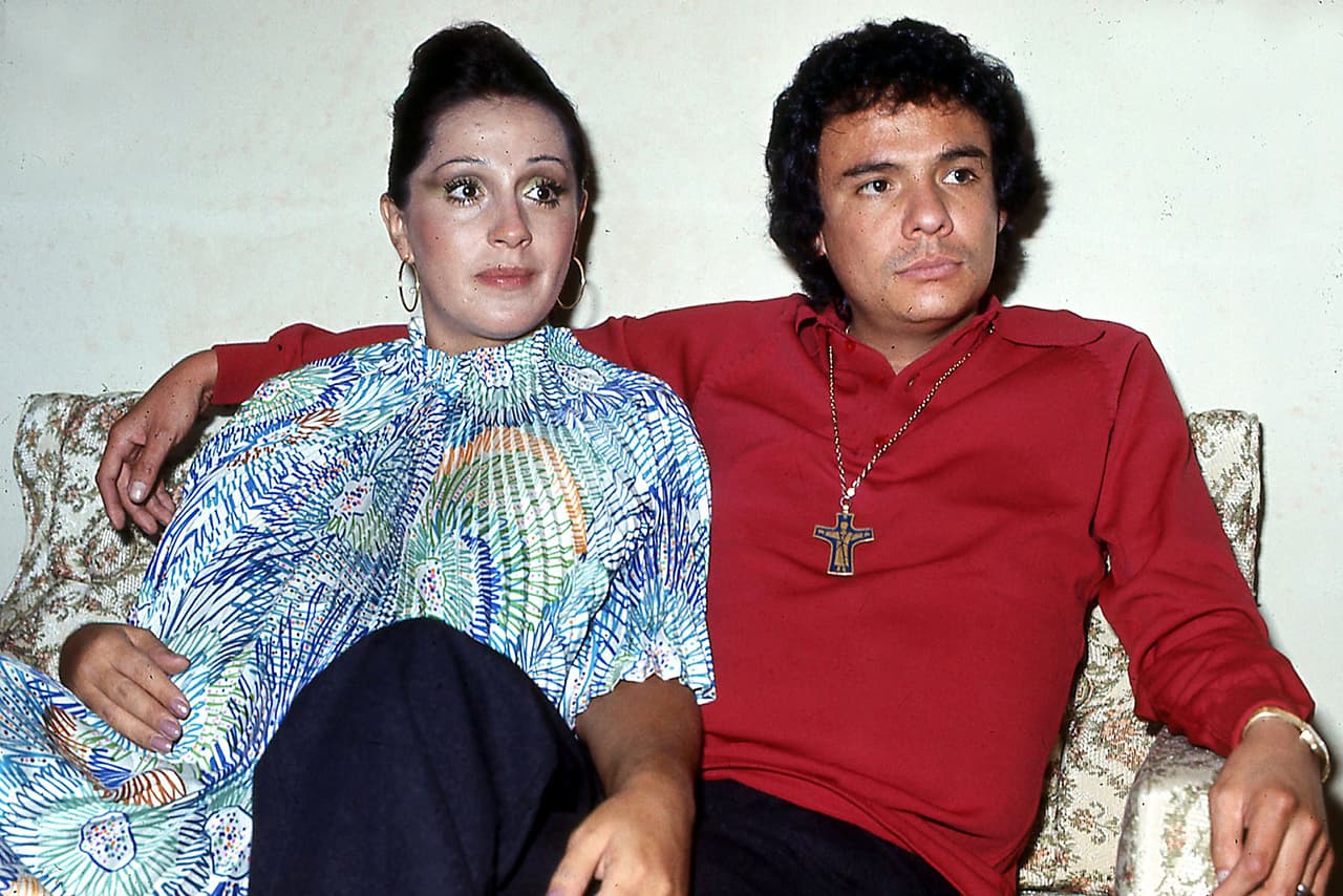 "La madre de mis hijos (Noreña) es una mujer 'hombre'", dijo en septiembre de 2017 en 'Al rojo vivo', "'Sarita' ha sido muy dulce conmigo, me ha comprendido a otro nivel porque siempre fue lo que yo decidía que se hiciera en la casa. Ella me dio ese lugar, si no fuera por ella 
<b><a href="https://www.univision.com/famosos/jose-jose-no-solo-vencio-sus-adicciones-tambien-ayudo-a-estos-famosos-a-acabar-con-ellas-fotos" target="_blank">yo no salgo del problema del alcoholismo</a></b>. Su ternura, su comprensión, su dedicación, su paciencia para ayudarme en lo más difícil que hay para superar la enfermedad que es el inicio del programa de Alcohólicos Anónimos". 
<br>