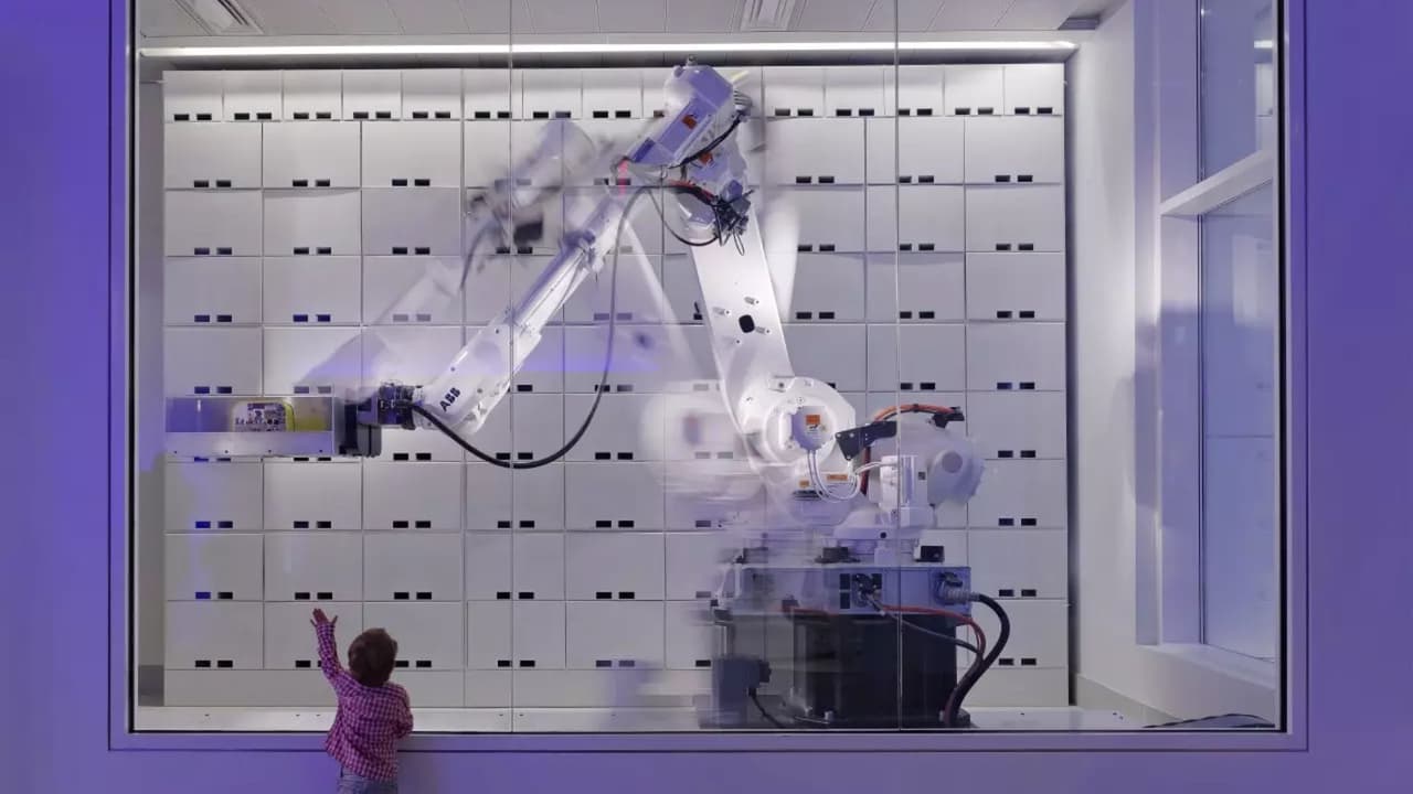 Hotel Robot en Nueva York: Cómo es y cuánto cuesta hospedarse 