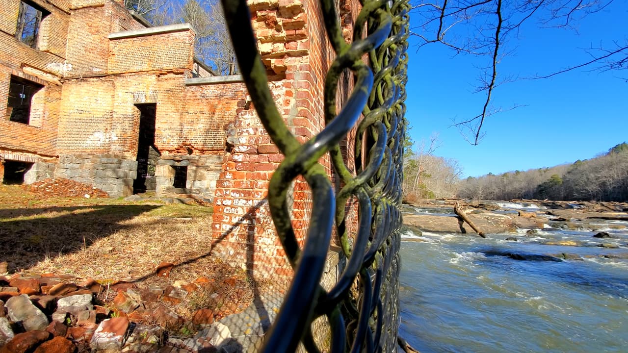 Aunque aún se permiten tours guiados y visitas de escuelas.