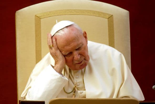 El diario Giornale publicó que 'si los cardenales dan su voto positivo entonces el prefecto de la Congregación para las Causas de los Santos, Angelo Amato, podrá entregar la información a Benedicto XVI y de ahí la beatificación será cuestión de fecha'.