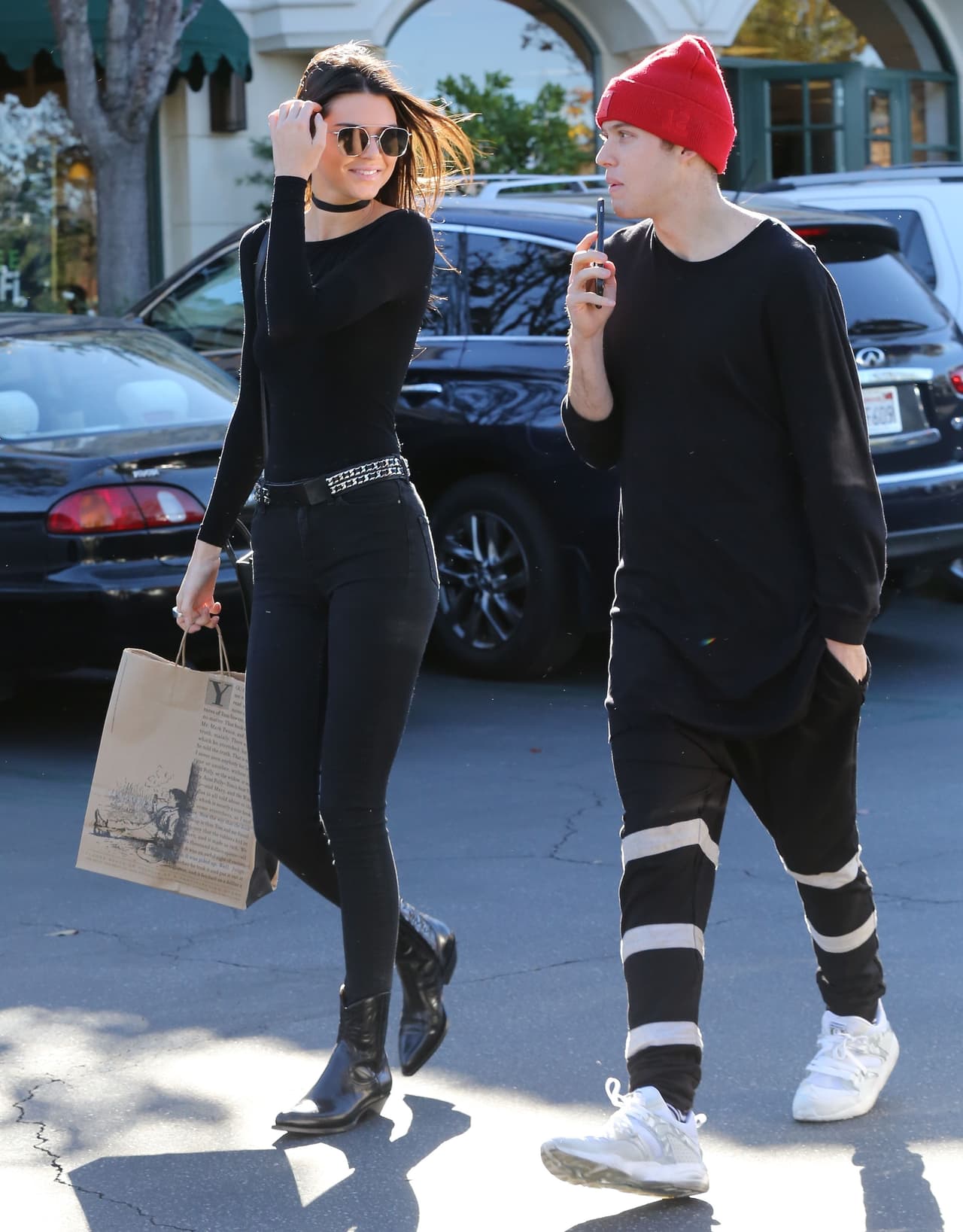 No pararon de platicar y reír.