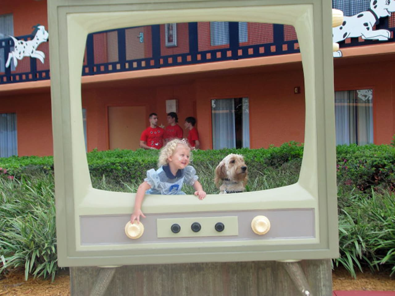 En cuanto conoció a Mr. Gibbs todo cambió, pues facilitó todo.