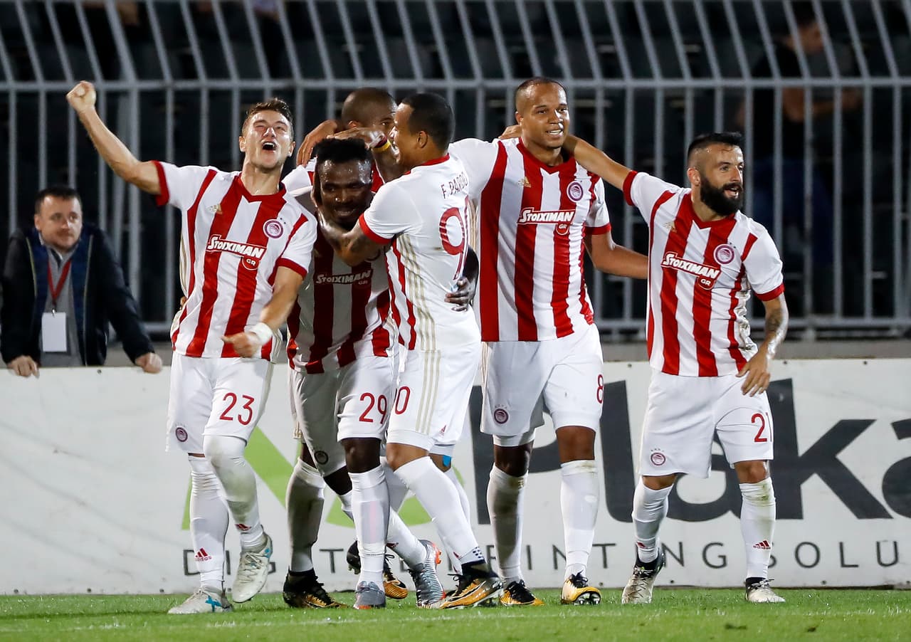 El Olympiacos de Pedro Martins viene pisando fuerte, sin embargo está rankeado como uno de los equipos ‘más débiles’. El jugador a seguir es Kostas Fortounis. El resultado más favorable en esta justa ha sido llegar a cuartos de final en 1998-1999.