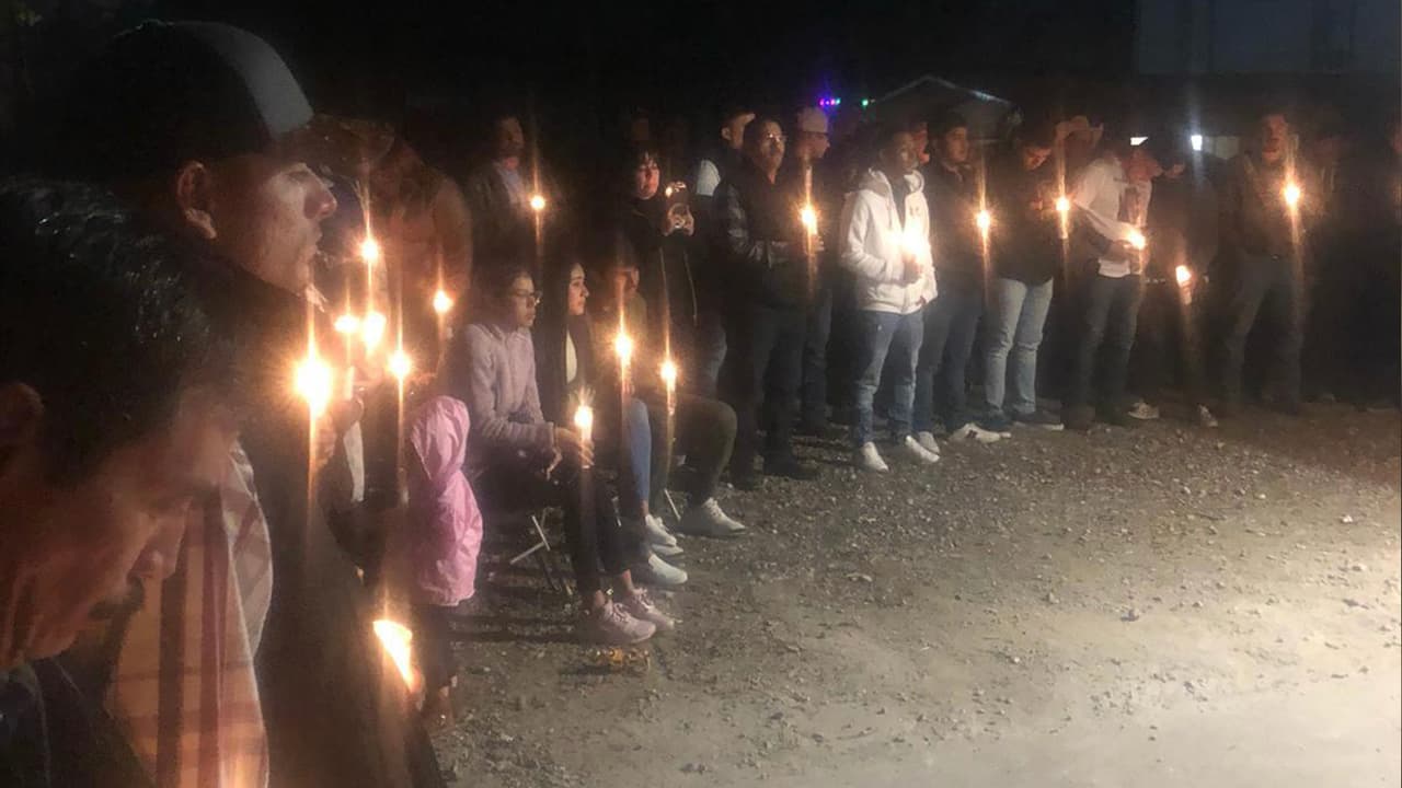 El día del incidente, realizaron una fiesta en la casa de la novia de Alex. Los padres del sospechoso y de la pareja de la víctima estaban de viaje en Cancún, México.